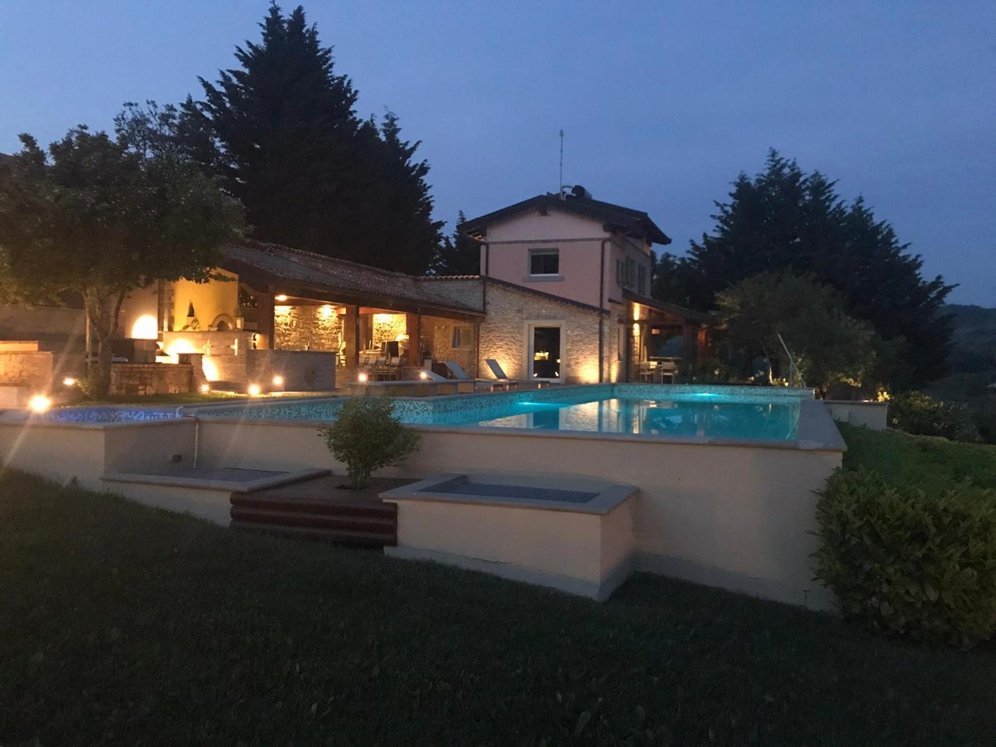 Вилла Agriturismo I Tassoni Павулло-нель-Фриньяно Экстерьер фото
